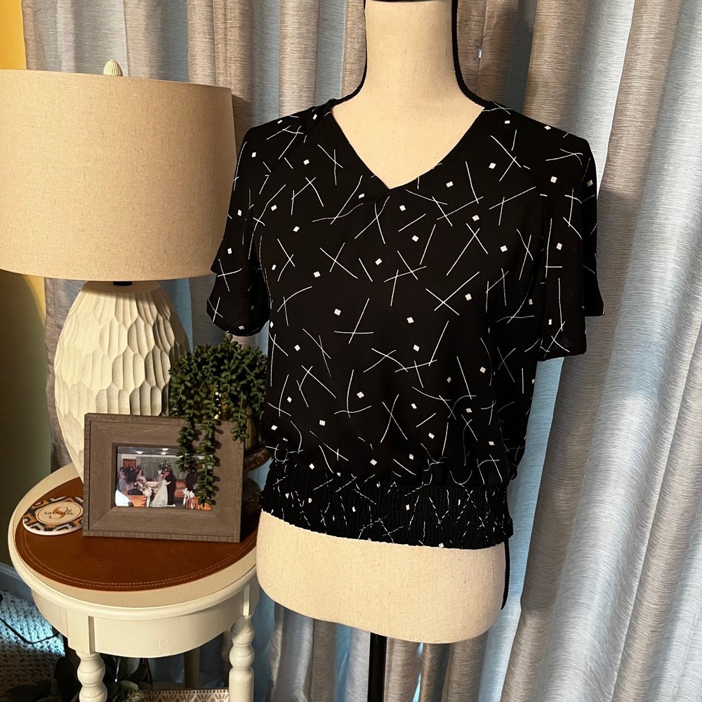 Paper Crane‎ black & white cropped blouse womens short sleeve blouse size large
